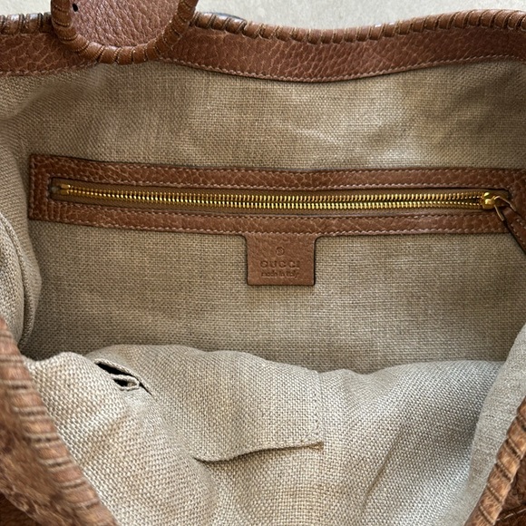 🤎 Gucci Brown Hobo Bag 🤎 - Picture 5 of 10